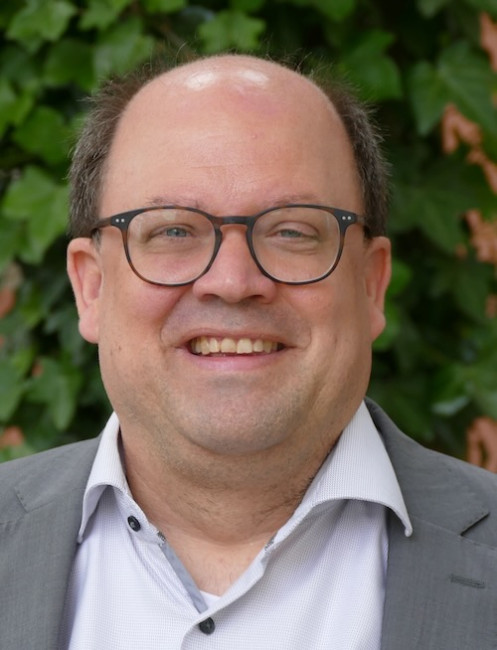 Dr. Mirko Kraft
